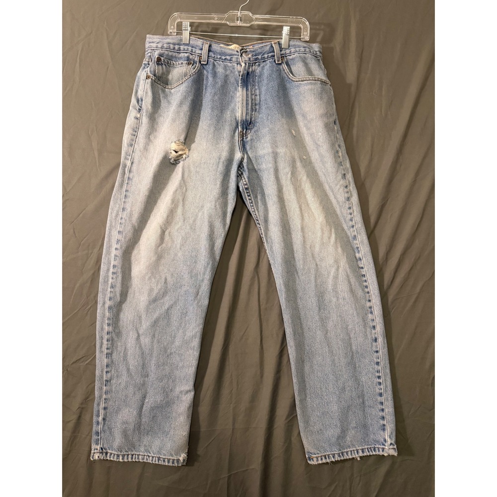 Levis 550 Relaxed Fit Jeans Mens 38x30 Light Wash Distressed Denim Blue